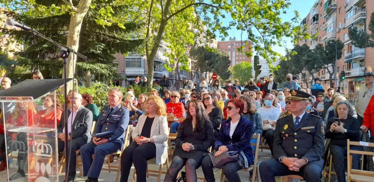 Homenaje a la escritora Almudena Grandes