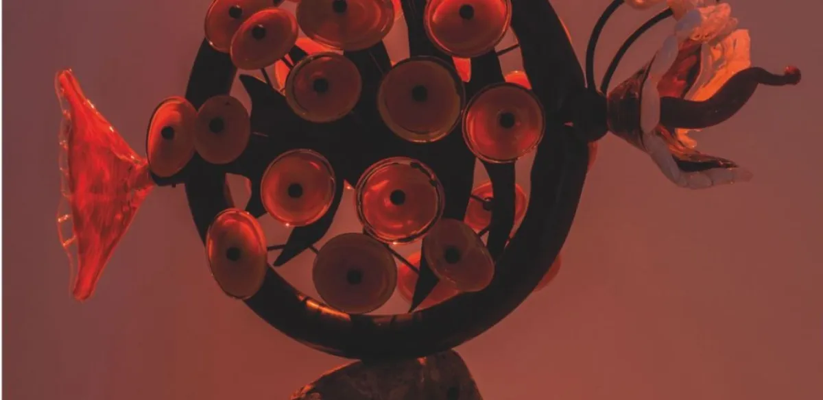 Exposición de Vidrio: Animal de Dia y de noche por FLYPPY 